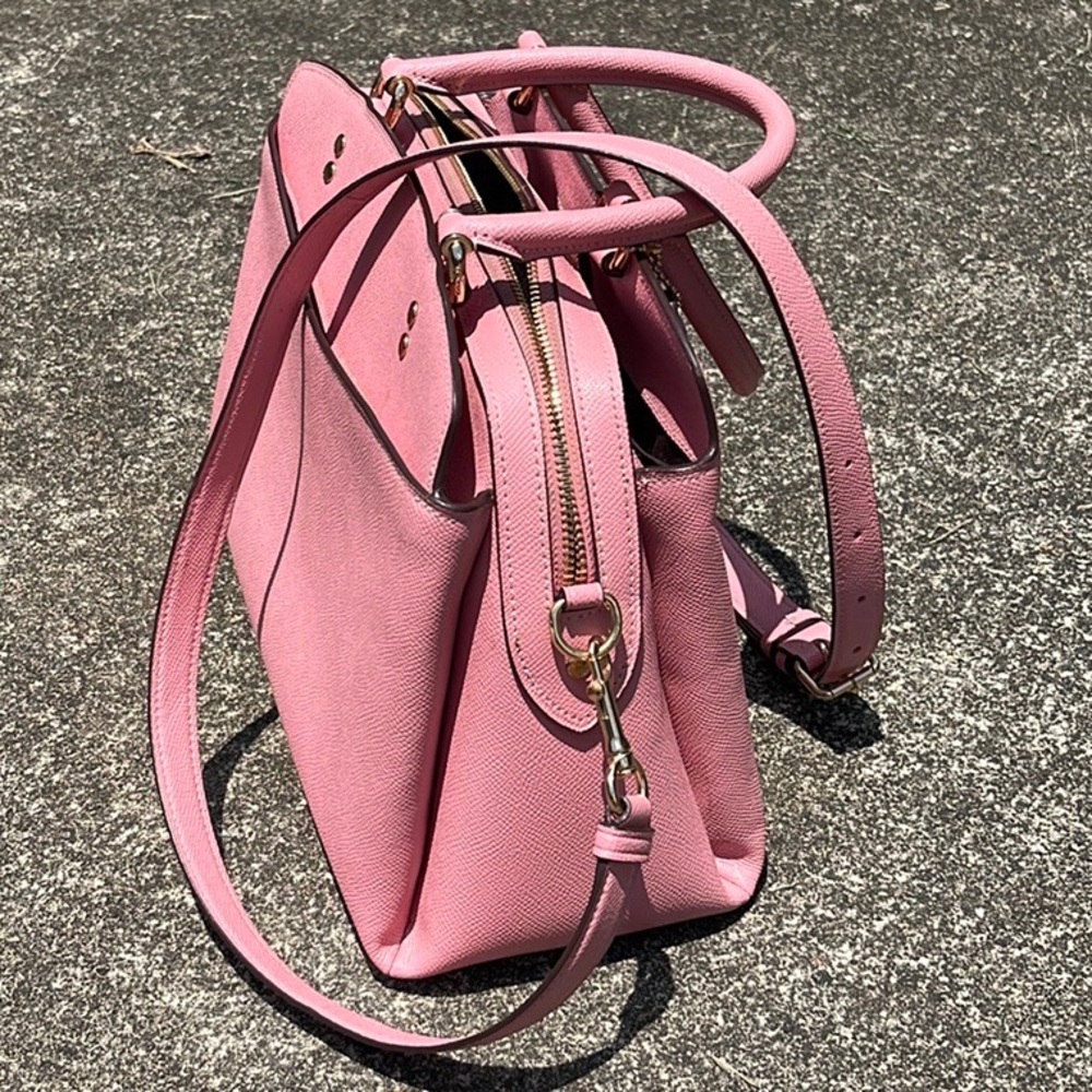 SOLD on eBay!! Coach Lillie Carryall 91493 in Bubblegum Pink - Picture 4 of 11
